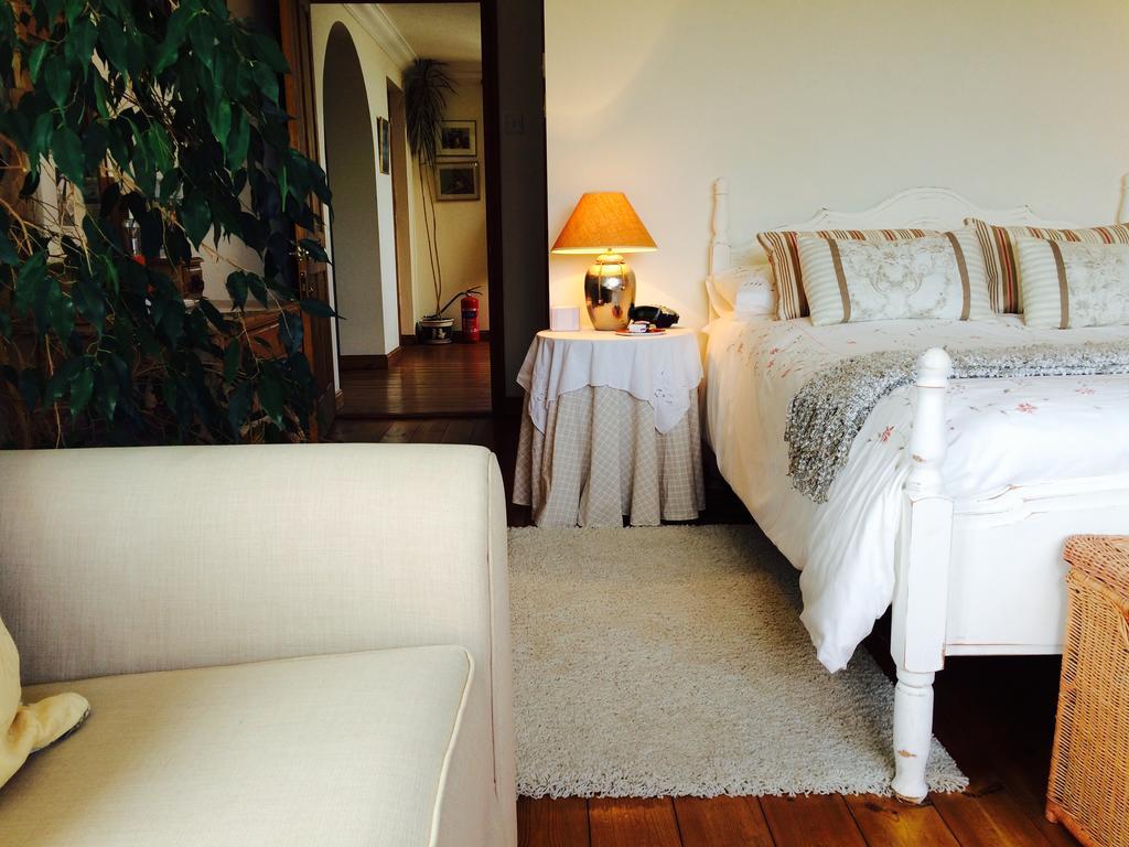Trecarne House Bed & Breakfast Liskeard Room photo