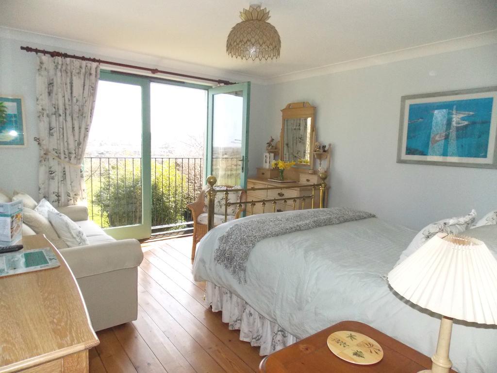 Trecarne House Bed & Breakfast Liskeard Room photo