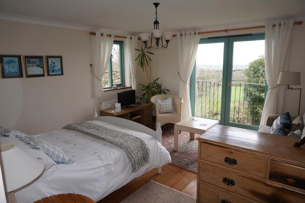 Trecarne House Bed & Breakfast Liskeard Room photo